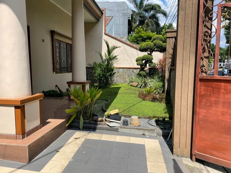 Di Jual Rumah Premium Raya Sukomanunggal Jaya Surabaya Barat