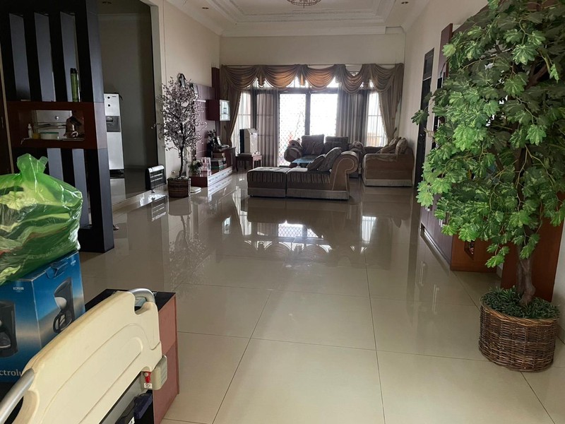 Di Jual Rumah Premium Raya Sukomanunggal Jaya Surabaya Barat