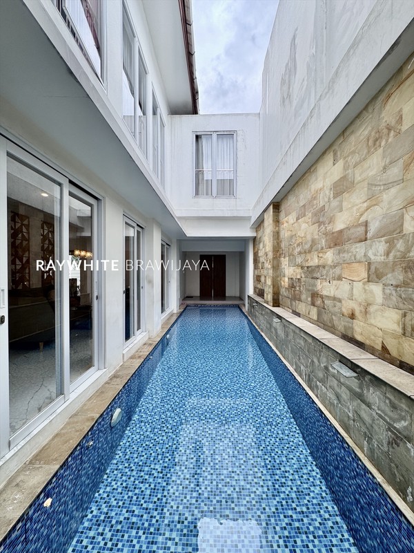 Rumah Full Renovasi Siap Huni Lokasi Strategis Area Paso Jagakarsa