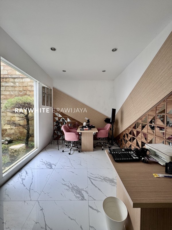 Rumah Full Renovasi Siap Huni Lokasi Strategis Area Paso Jagakarsa