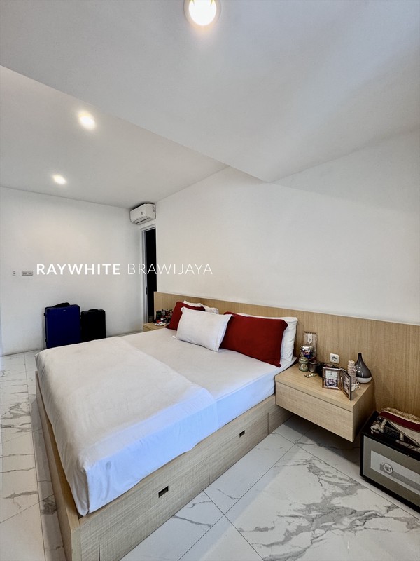 Rumah Full Renovasi Siap Huni Lokasi Strategis Area Paso Jagakarsa