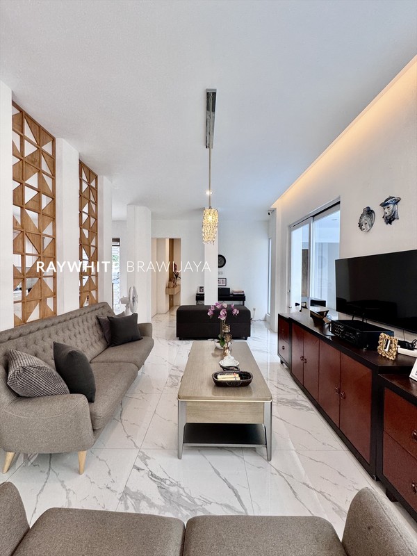 Rumah Full Renovasi Siap Huni Lokasi Strategis Area Paso Jagakarsa