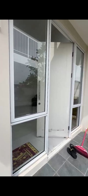 Rumah Bagus Di Cluster Aster, Paramount Petals Curug Tangerang