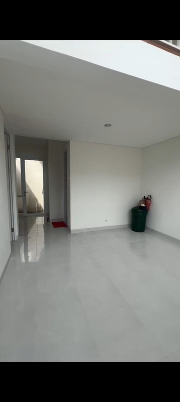 Rumah Bagus Di Cluster Aster, Paramount Petals Curug Tangerang