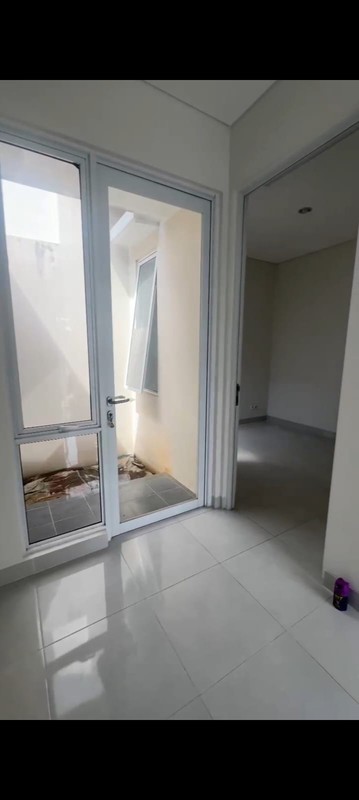 Rumah Bagus Di Cluster Aster, Paramount Petals Curug Tangerang