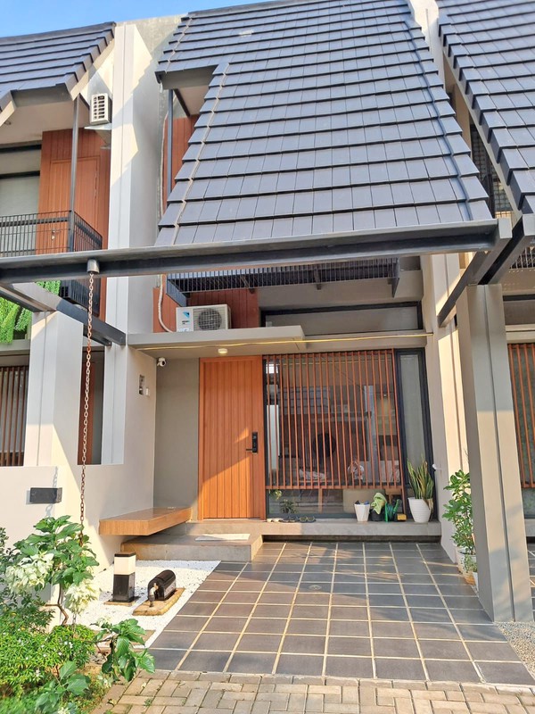 Rumah Minimalis Modern di Fleek Hauz BSD City