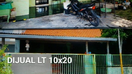 Dijual Rumah Lama Layak Huni di Rungkut Mejoyo Selatan Surabaya