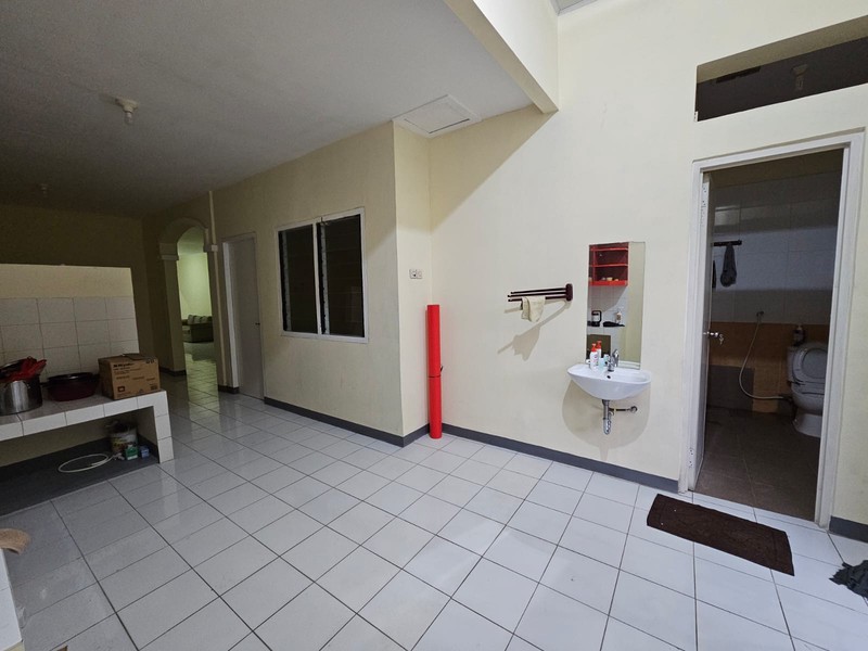 Rumah Bagus Di Perum Metro Permata Karang Tengah Tangerang