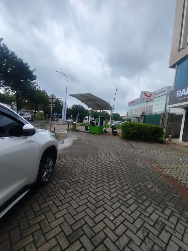 Ruko Siap Pakai di Ruko Emerald Aveneu Tangerang selatan