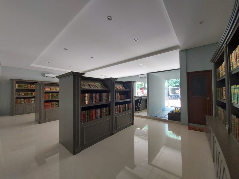 Kalibata Timur gedung kantor gudang zona ungu komersial