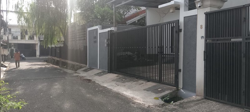Rumah Bagus Di Jl Dwijaya Radio Dalam Raya Jakarta Selatan