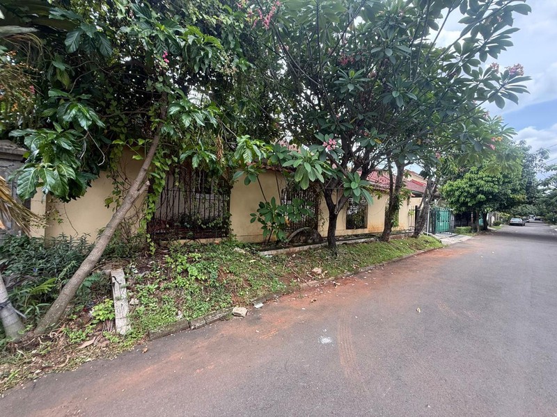 Rumah Bagus di Camar Bintaro Jaya 3