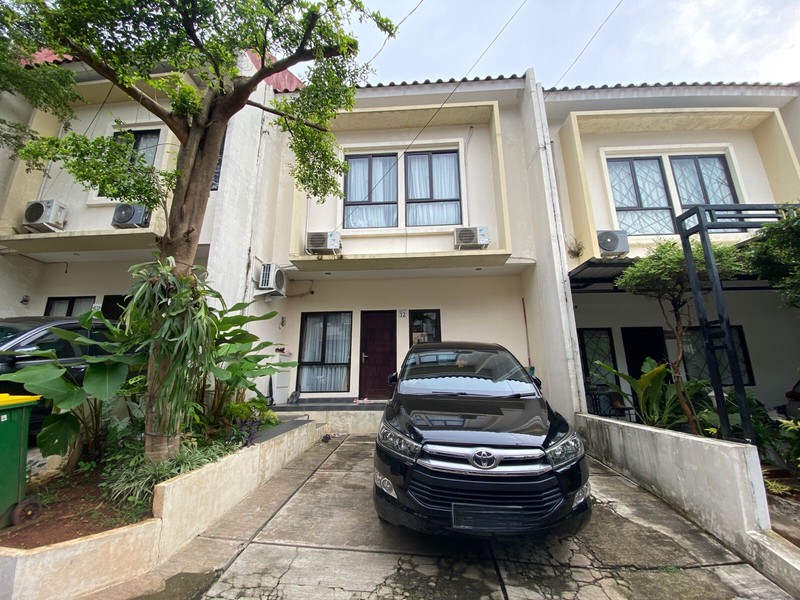 Cinere gandul pln rumah rapih 2 lantai dalam cluster besar