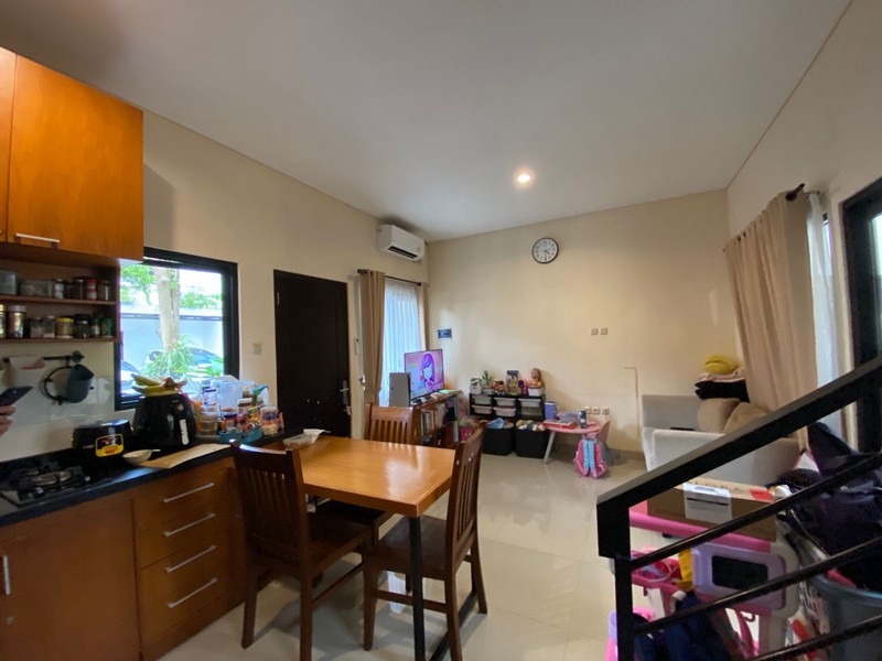 Cinere gandul pln rumah rapih 2 lantai dalam cluster besar