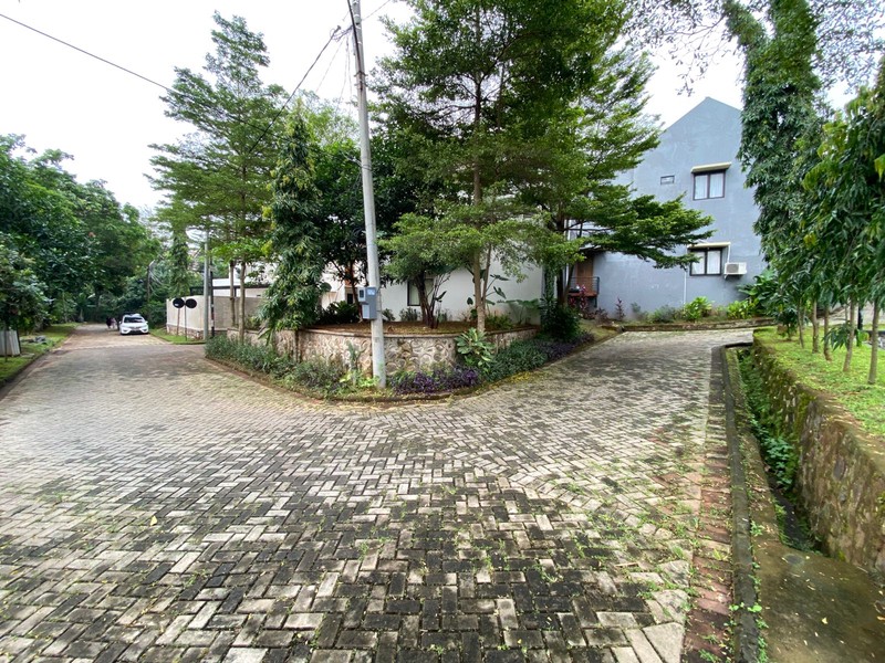 Cinere gandul pln rumah rapih 2 lantai dalam cluster besar