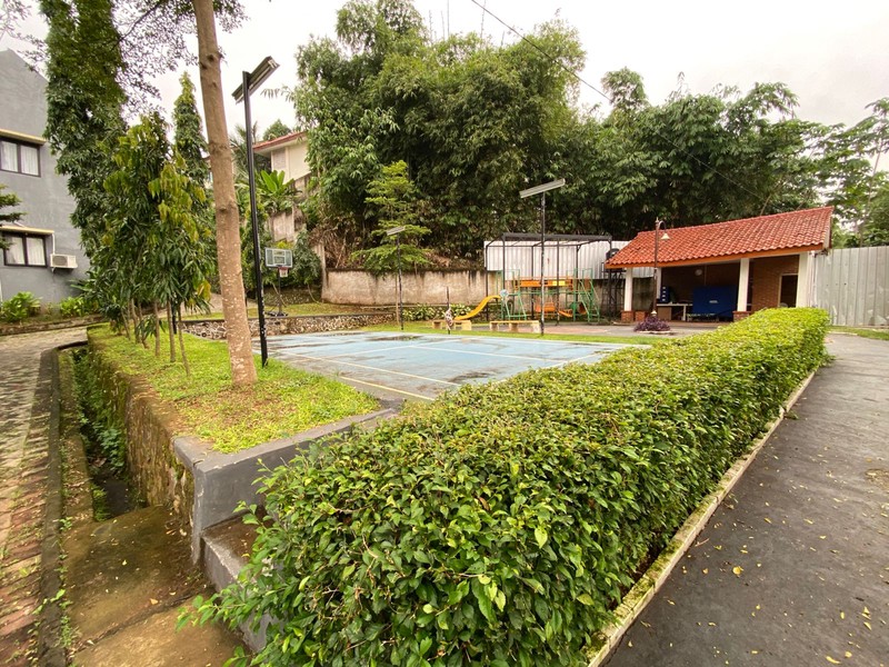 Cinere gandul pln rumah rapih 2 lantai dalam cluster besar