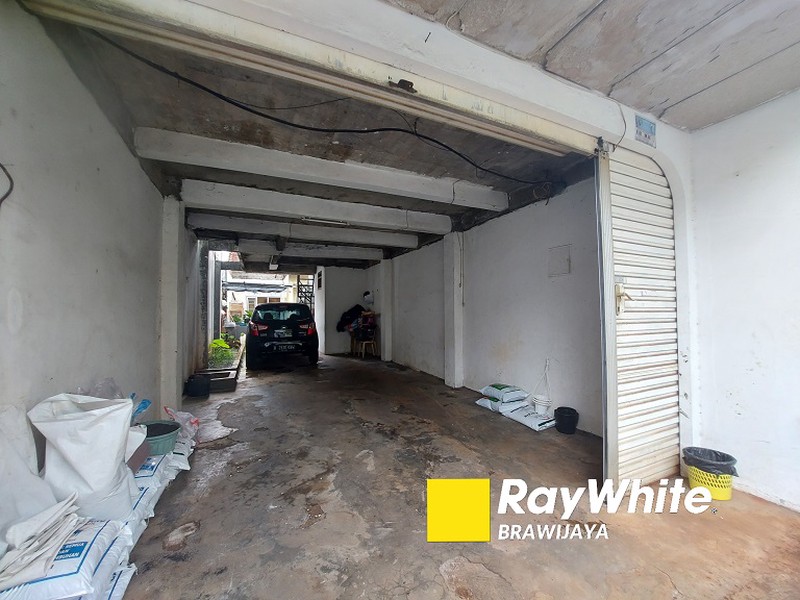 Rumah di jalan Nimun, Kebayoran Lama, Hitung Tanah Saja, 2 km ke Mal Pondok Indah