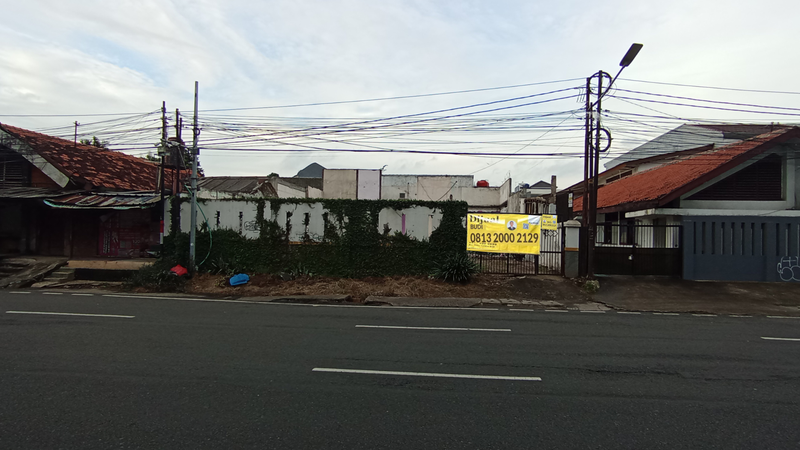 Tanah Komersial Kalimalang 715m² - Akses Tiada Lawan: Depan Tol Becakayu - SHM - Strategis Cocok Showroom/Gudang/Kantor