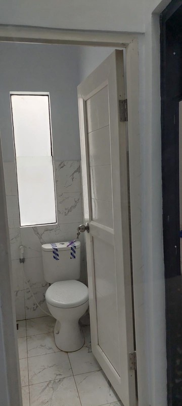 Rumah 2 Lantai Siap Huni dengan Hunian Nyaman dan Asri @Ciputat