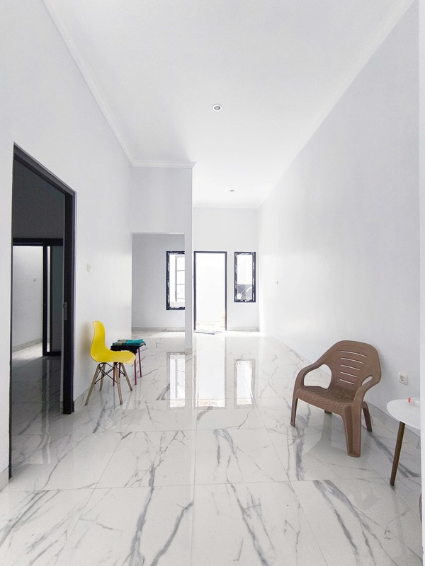 Rumah 2 Lantai Siap Huni dengan Hunian Nyaman dan Asri @Ciputat