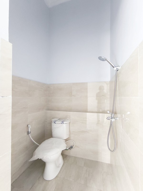 Rumah 2 Lantai Siap Huni dengan Hunian Nyaman dan Asri @Ciputat