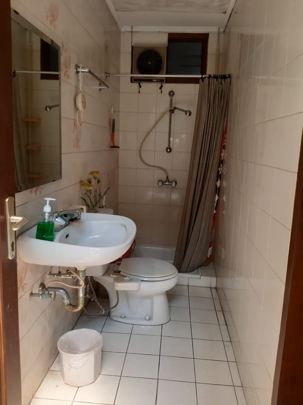 Rumah Luas Besar cck untuk perumahan/invest dan huni di Cempaka, Jakarta Selatan