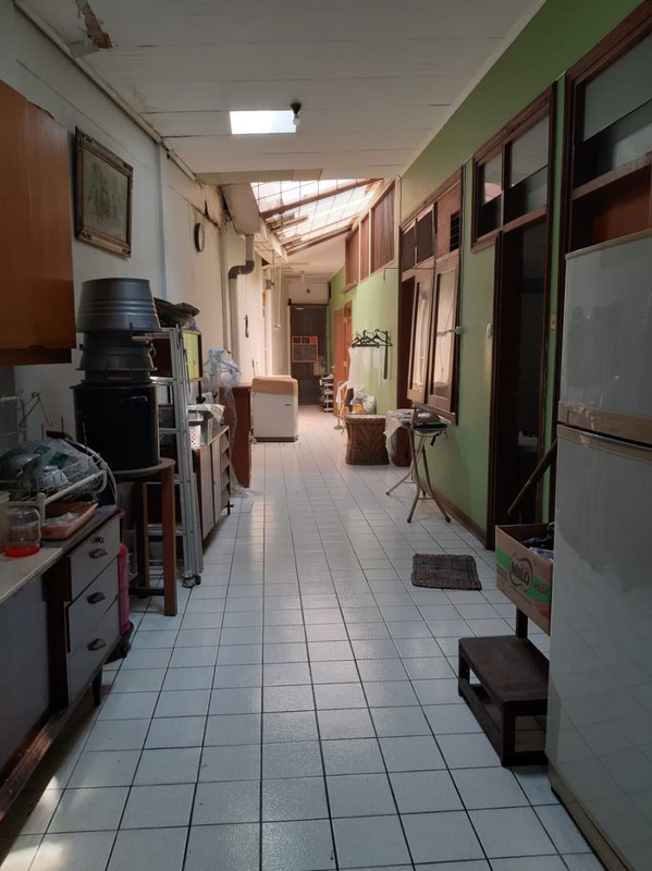 Rumah Luas Besar cck untuk perumahan/invest dan huni di Cempaka, Jakarta Selatan