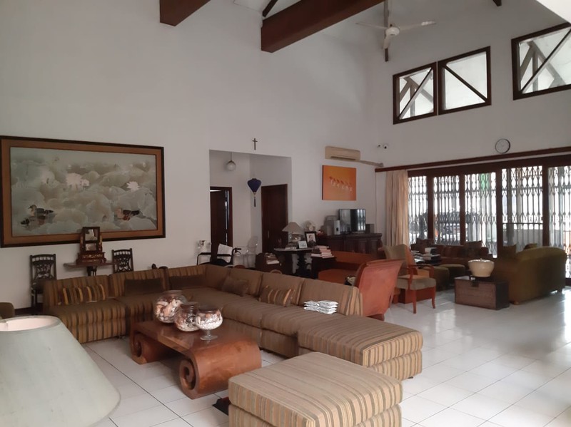 Rumah Luas Besar cck untuk perumahan/invest dan huni di Cempaka, Jakarta Selatan