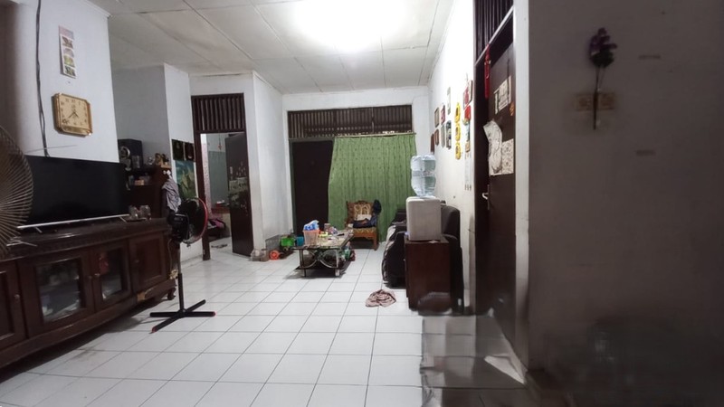 Rumah di Villa Melati Mas - Lokasi Strategis & Lingkungan Premium