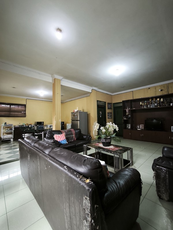 Rumah di Komplek MPR CIlandak Jakarta Selatan