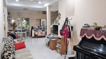 Rumah Nyaman di Villa Melati Mas, Lingkungan Premium & Siap Huni