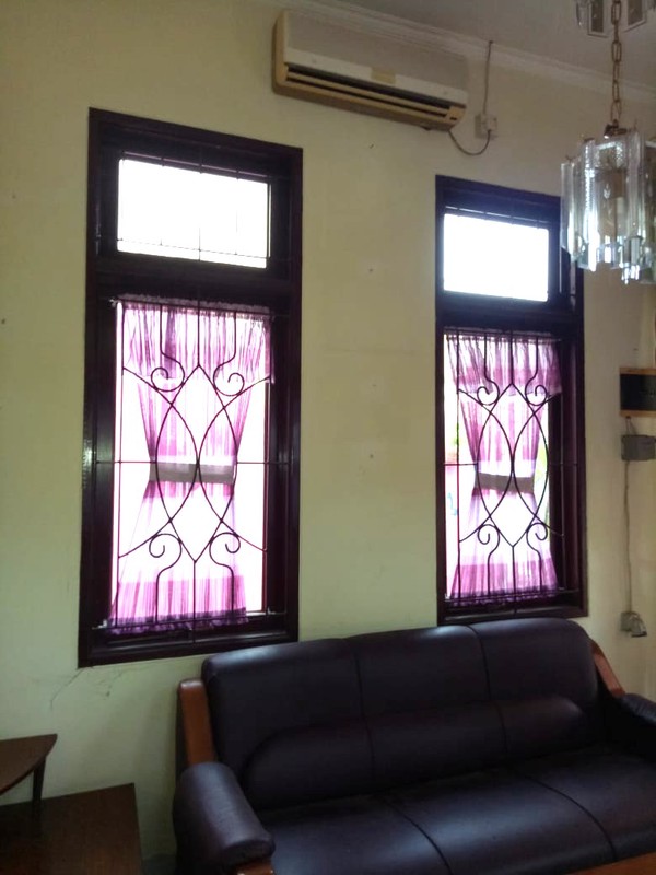 Rumah di Villa Melati Mas - Dekat Tol & Fasilitas Lengkap