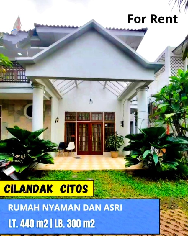 Rumah Mewah Terawat di Area Cilandak, Jakarta Selatan 