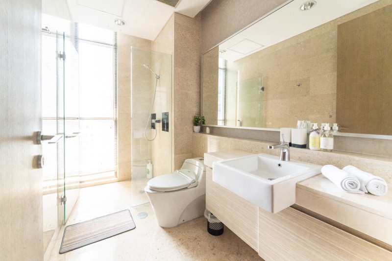 Executive 2 Bedroom at Senopati Suite 167 sqm, ready to move in, walking distance to SCBD and Plaza Senayan