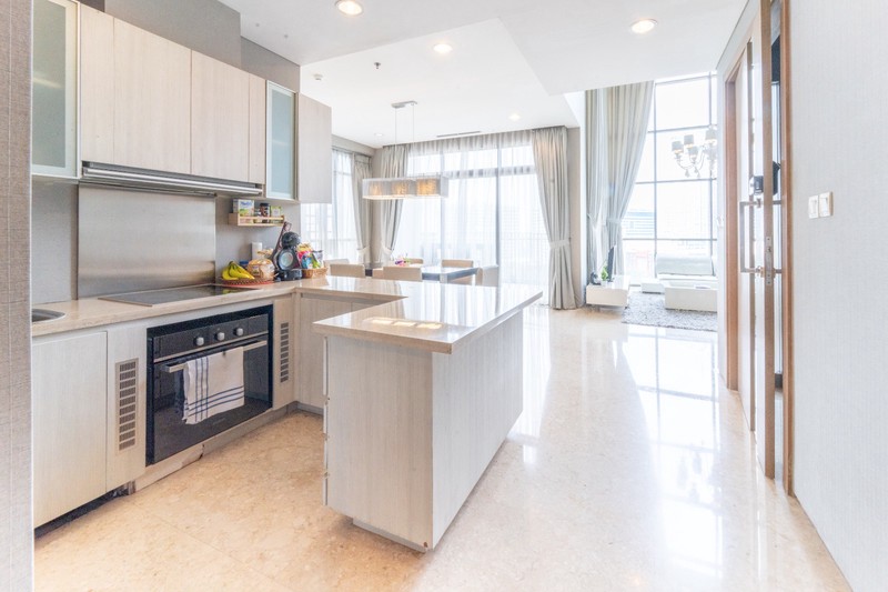 Executive 2 Bedroom at Senopati Suite 167 sqm, ready to move in, walking distance to SCBD and Plaza Senayan