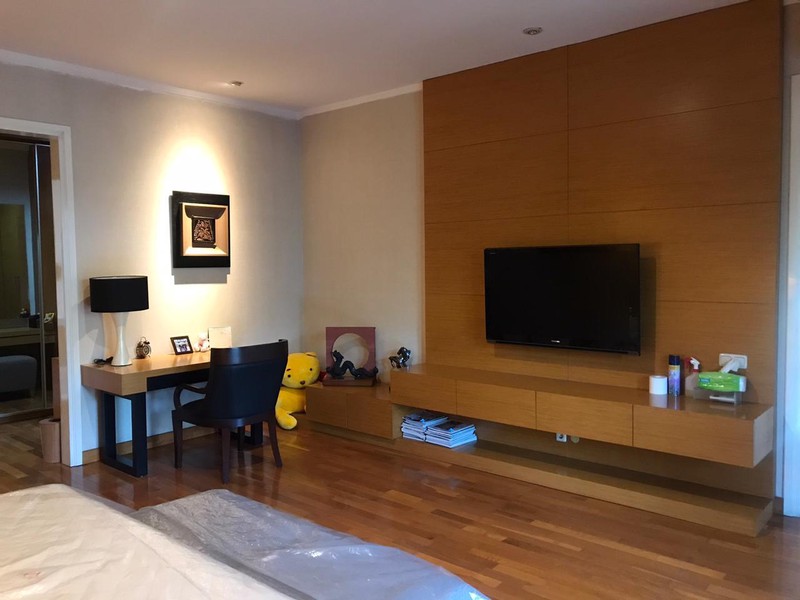 Dijual Rumah Mewah Minimalis - Diamond Hill Citraland 