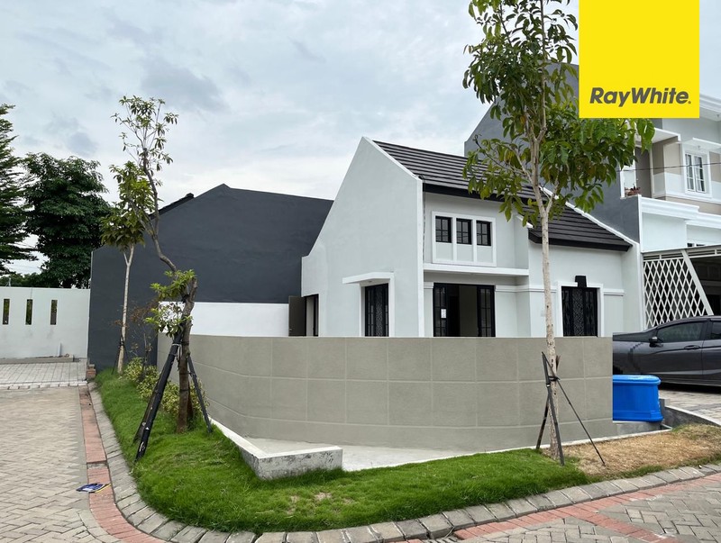 Dijual Rumah Hook di Delta Lavenda Deltasari Sidoarjo