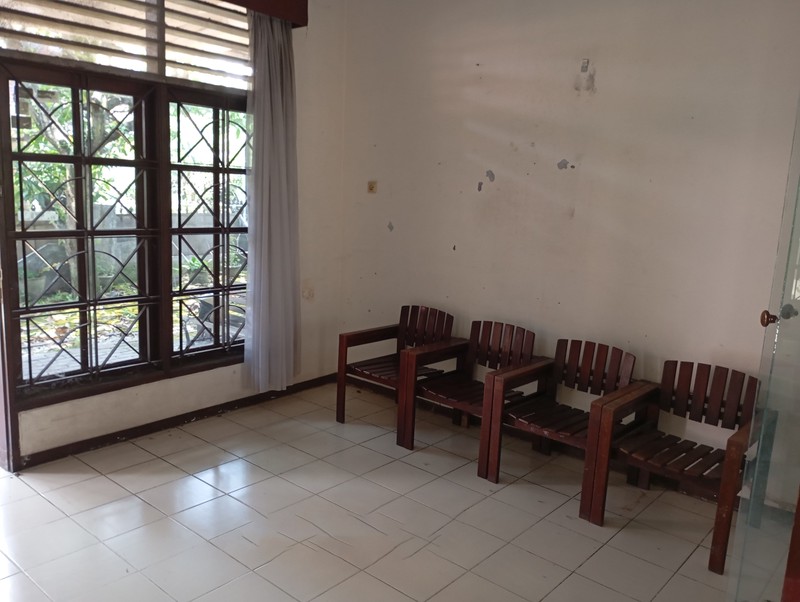 Rumah Dalam Perum Griya Indah 2 Lokasi Dekat Mirota Godean