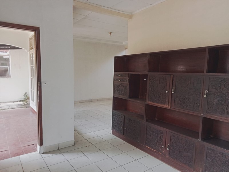 Rumah Bagus utk Investasi di Pisok, Bintaro Jaya Sektor 5