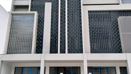 DISEWAKAN CEPAT RUKO 4 LANTAI BARU GRESS JALAN RAYA SATELIT UTARA(7 BARU UNIT GRESS)