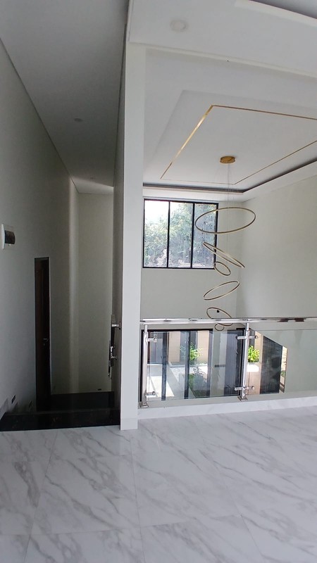 Rumah mewah strategis dijual di Kebayoran baru , gandaria dekat PIM