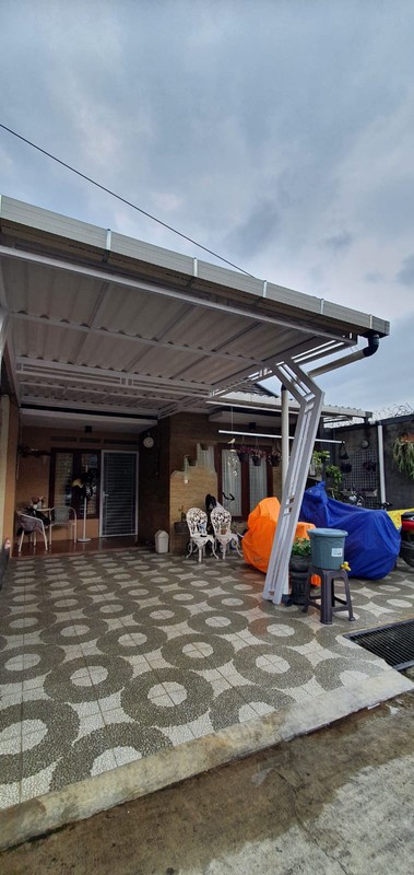 Rumah 2 Lantai Siap Huni dengan Hunian Nyaman dan Asri @Ciputat