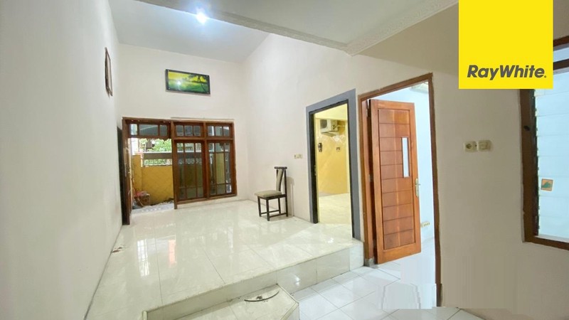 Dijual Rumah 2 lantai di Perum Deltasari Indah Sidoarjo