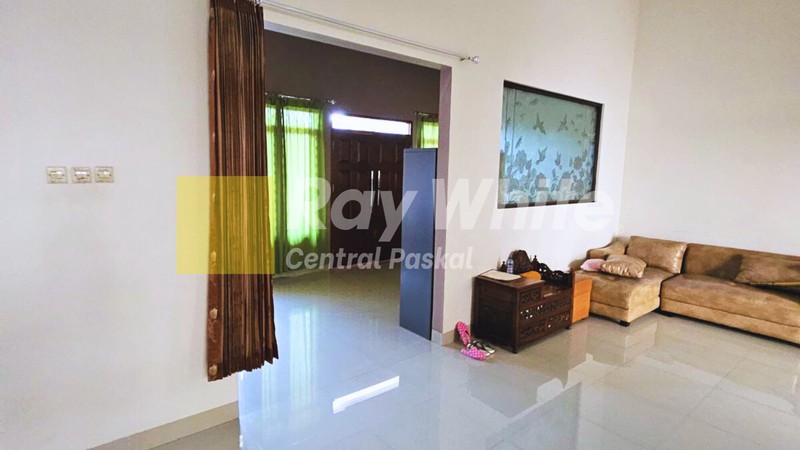 Rumah Asri dan Nyaman di Kiarasari Bandung