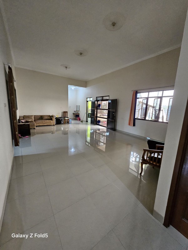 Rumah Asri dan Nyaman di Kiarasari Bandung