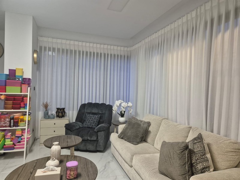 Rumah Baru Modern 3 Lantai di Setra Regency Ciwaruga Bandung