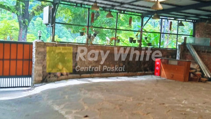 Rumah Bangunan Lama di Siliwangi