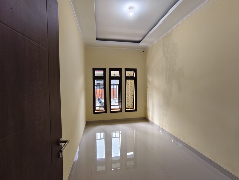 Rumah Jual Bumi Mutiara