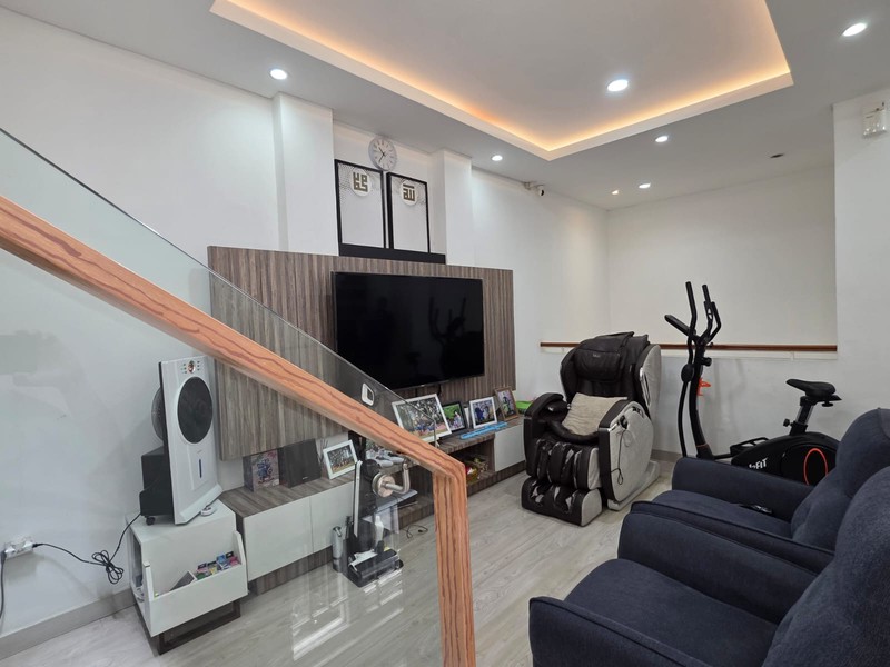 Rumah bagus,securty 24 jam di Bintaro Jaya 9