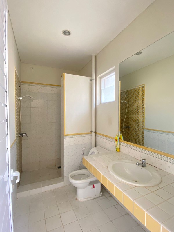 Dijual Rumah Cantik Taman Imam Bonjol Lippo Karawaci 